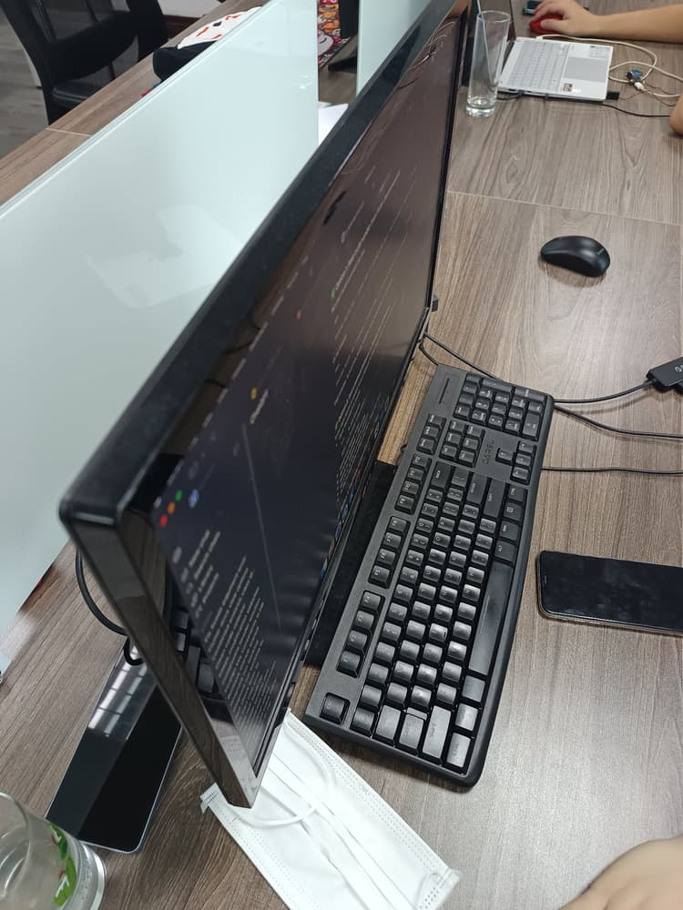 Nhà 5 phòng ngủ, 5 toilet, 5m², hướng Đông Bắc, đầy đủ nội thất - Giá 2 tỷ